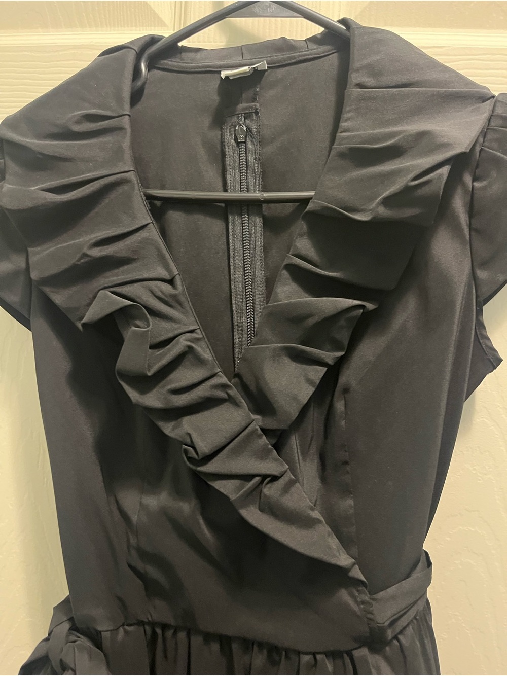 Cache Black Ruffle Wrap Midi Dress #classic #datenight - Picture 3 of 7